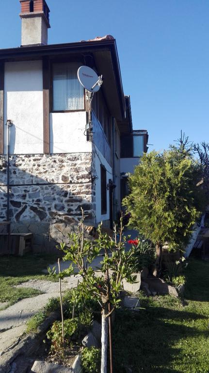 Semana Guesthouse Vrata Εξωτερικό φωτογραφία